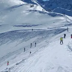 Wyciągi narciarskie w Zakopanem - najlepsze miejsca na narty i snowboard